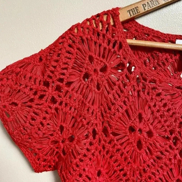 Chico’s Red Crochet Fringe Top Boho Festival Vacation Knit Blouse Size 0 Small - Picture 5 of 11